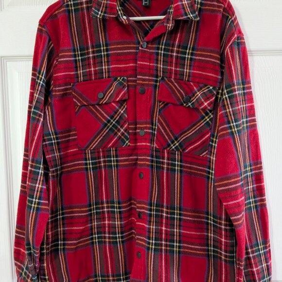 Forever 21 Men's Flannel Long Sleeve Button Down Shirt Jacket, Red Plaid, Large - Picture 3 of 14
